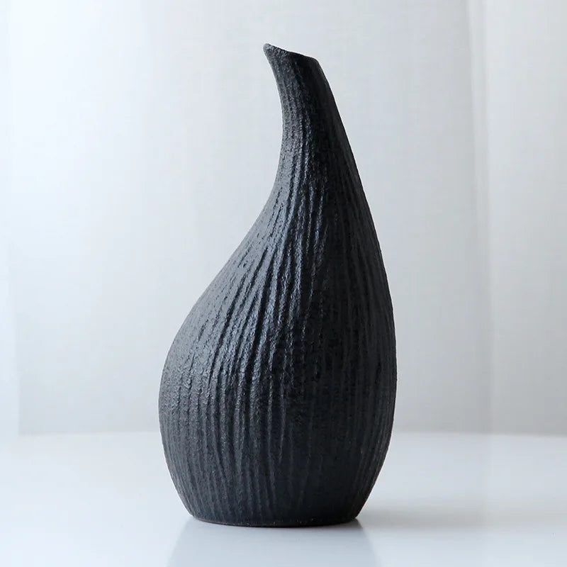 vases céramique moderne rayures horizontales opaques gris vert noirs