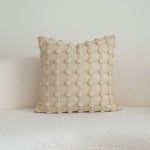 housse coussin géométrique polyester contemporain beige clair décor maison scandinave fixations invisibles carreaux