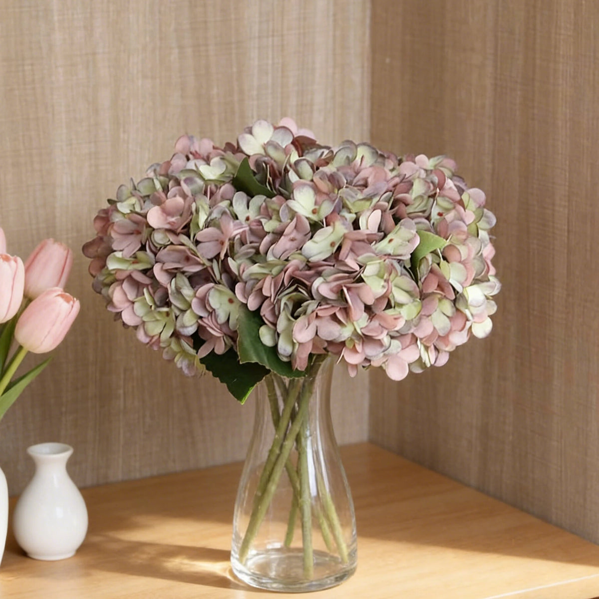 bouquet artificiel hortensia soie blanc vert marron rose beige vases transparents classique moderneintérieurDecorationFleursArtificielles