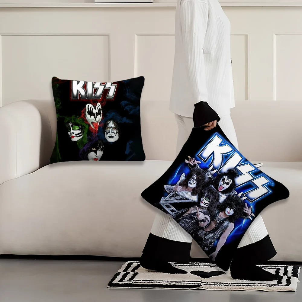 coussin carré motif kiss polyester pop rock noir imprimé dobbys décoratif 40x40cm 45x45cm 50x50cm