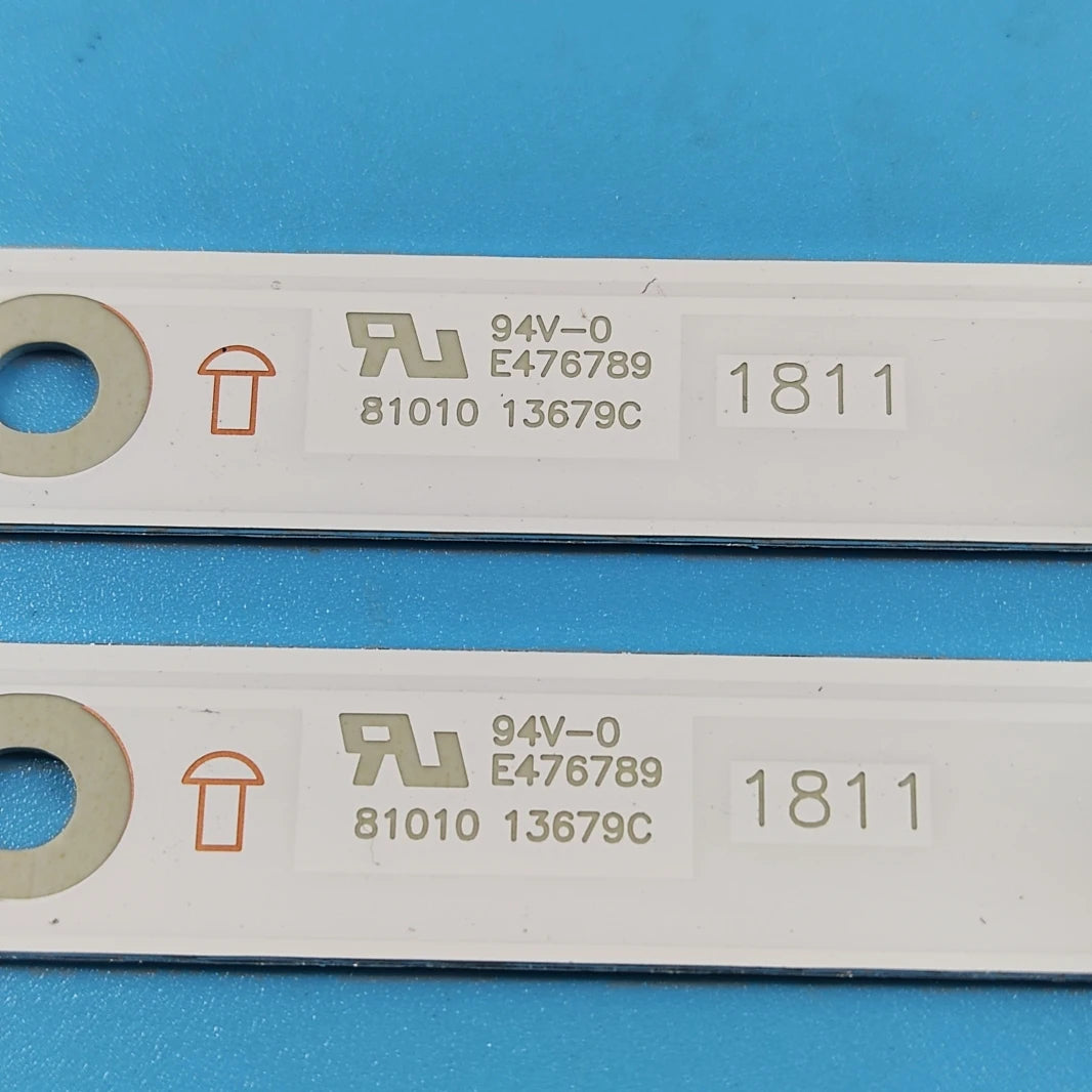 bande lumineuse led blanc connecteurs modernes technologiques aluminium led flux lumineux