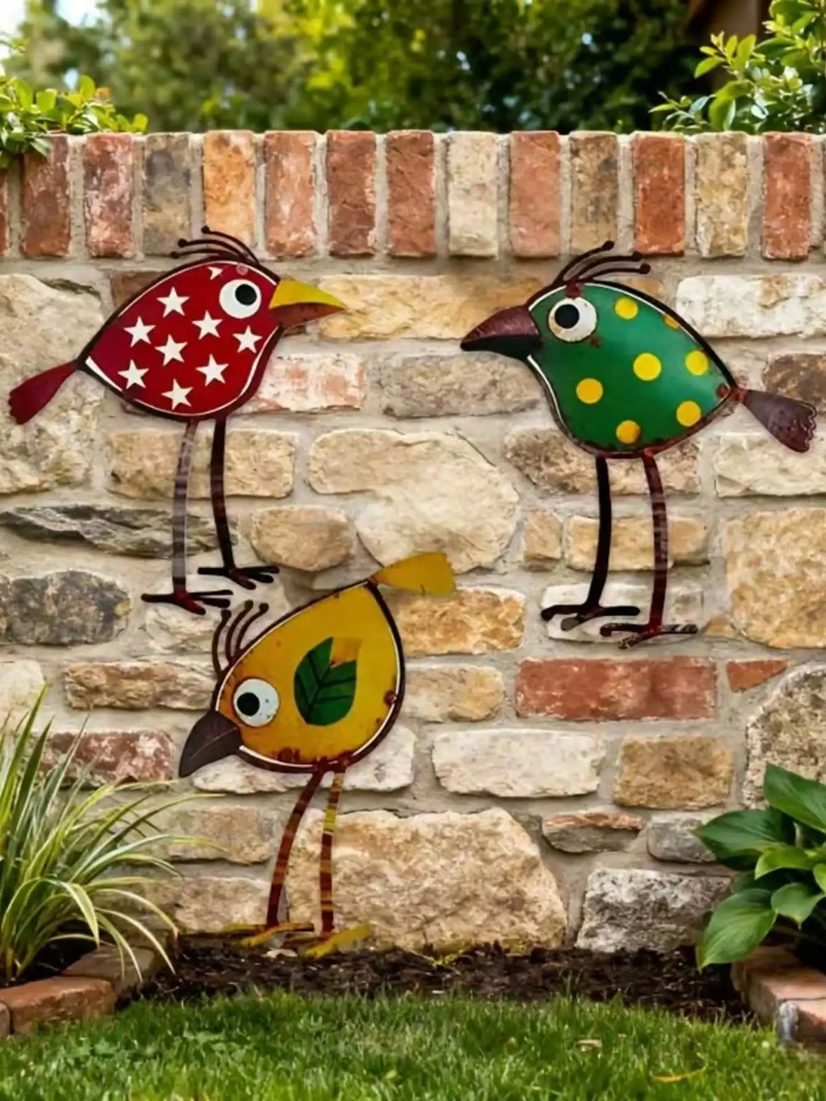 décoration murale oiseaux rouge vert jaune rustique champêtre étoiles points suspendusextérieur jardin cloison