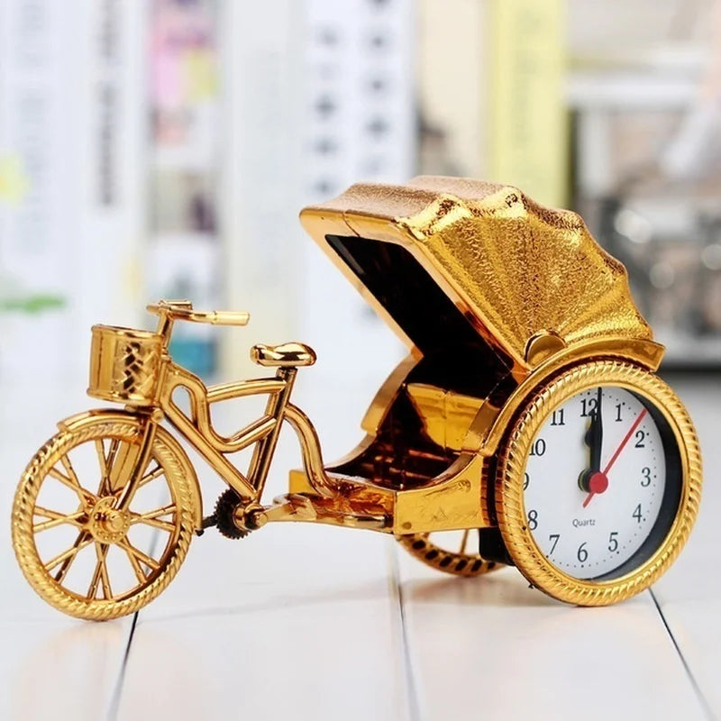 horloge rétro vintage or noir aiguille métallique brillante étudiante enfant chambre decoration minion plastique