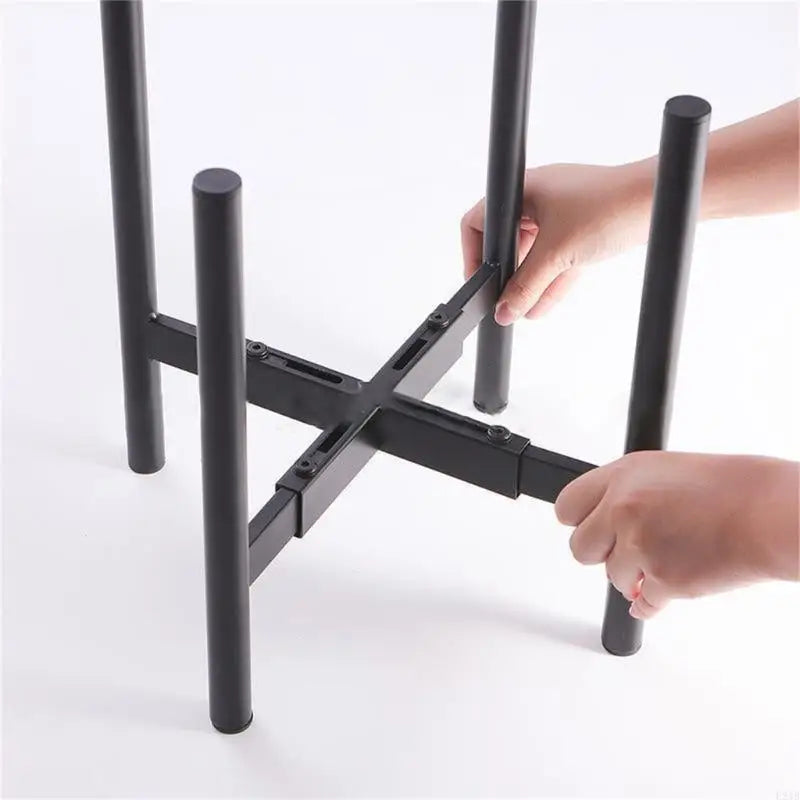 support plante pot noir moderne quatre pieds vis réglableintérieurextérieur