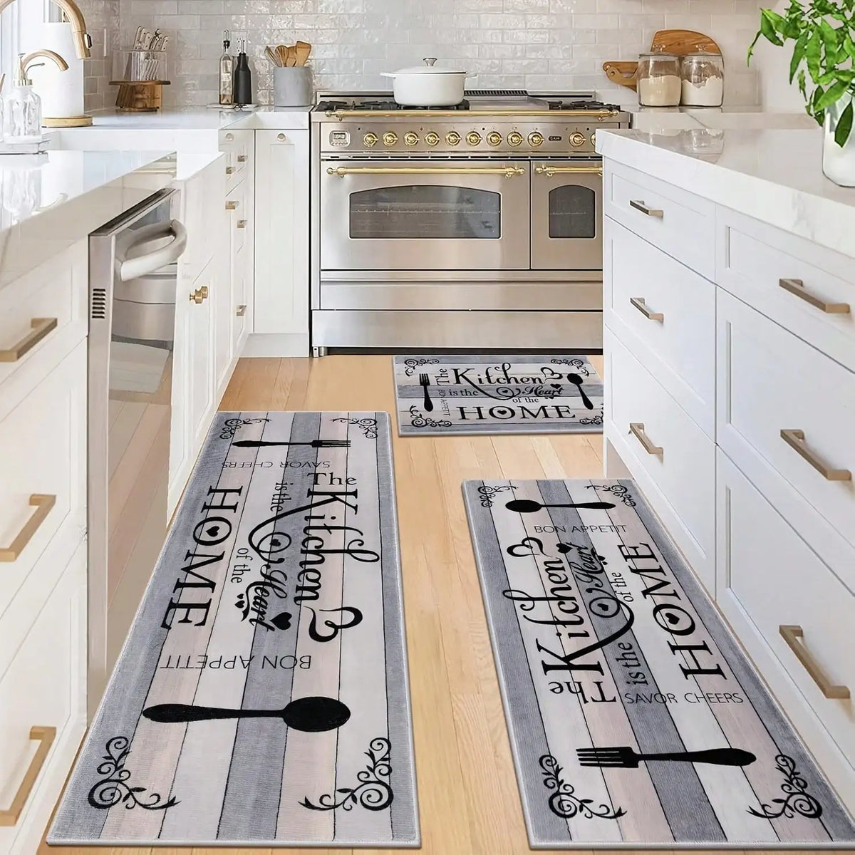 tapis cuisine moderne motifs cuillères épices bon appétit noir blanc gris rouge vert bleu