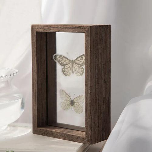 cadre photo bois naturel décoration fleurs séchées papillons moderne minimaliste transparent murale