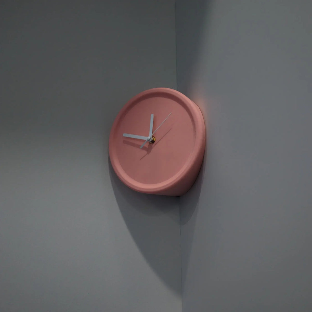 horloge murale moderne simple bleu rouge noir aiguille sans tic tac minimaliste salon