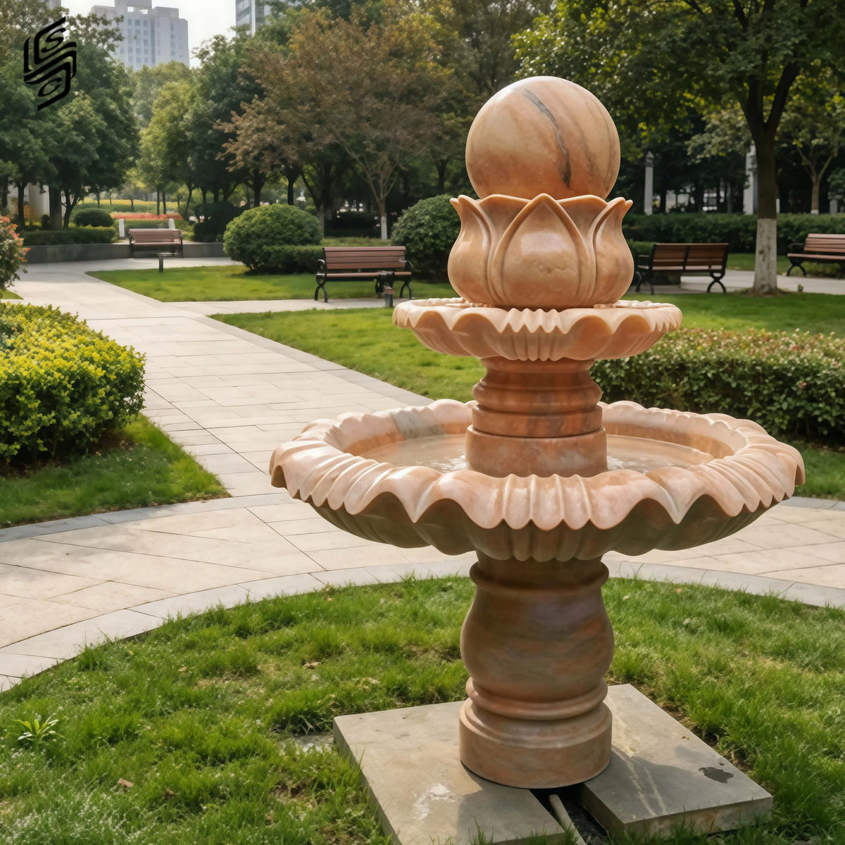 fontaine pierre sculptée fleur lotus motifs floraux couleur beige classique extérieure jardin durable
