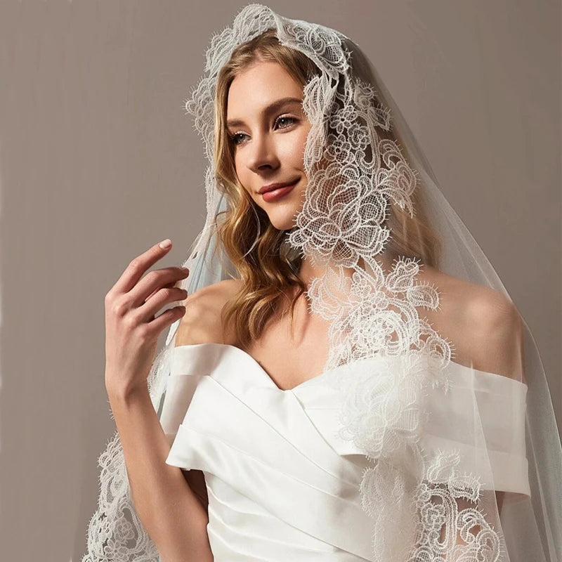 voile mariée blanc deux couches dentelle bordure classique femme adultère accessoire mariage