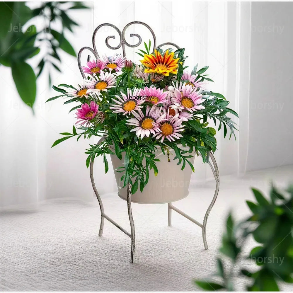 support plante chaise vintage blanche floral élégant maison jardin balcon
