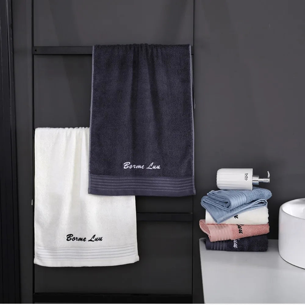 serviettes bambou rapide absorption blanc rose bleu noir écriture brodée texture douce classiqueUsageId:123