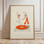 affiche moderne couple danse platine vinyle toile encadrée bois beige orange blanc gris marron
