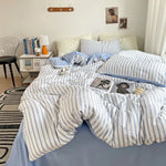 ensemble literie bleu clair rayures horizontales moderne couvre lit taies d'oreiller coton polyester frais