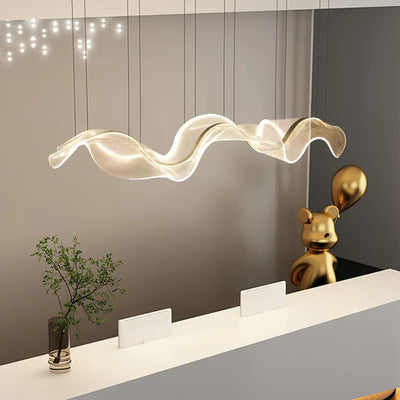 Plafonnier LED suspendu acrylique transparent Art déco salon