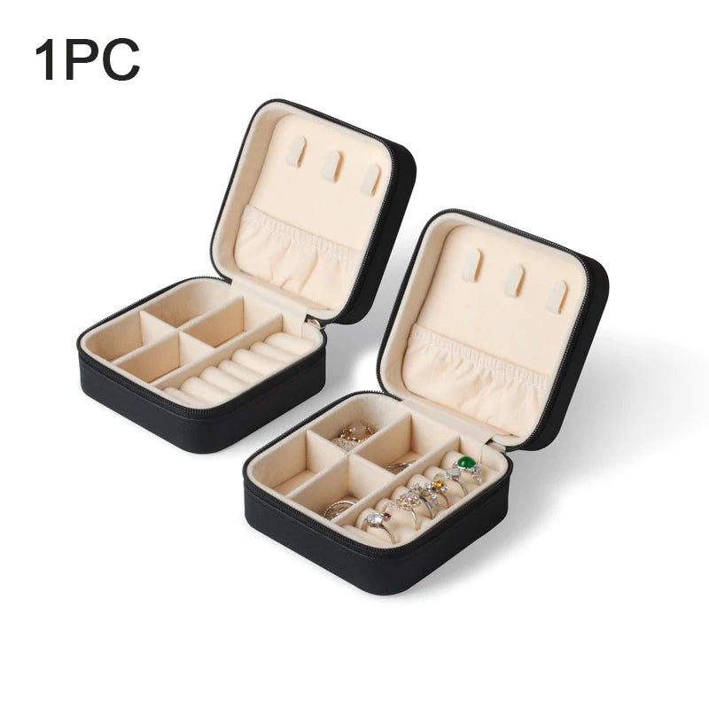 boîte bijoux velours beige portable moderne zippée rose blanche verte