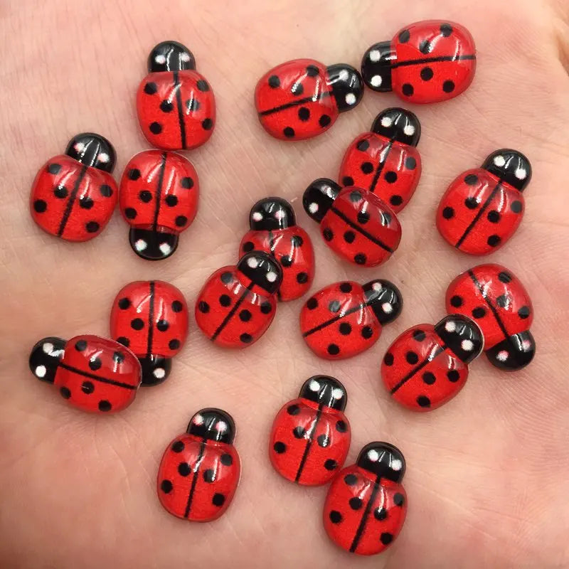 résine coccinelle rouge points noirs yeux blancs artisanal 9mm 13mm bricolage scrapbook décoration artisanat