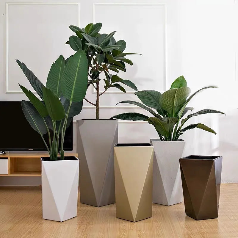 pot plantes contemporain gris beige noir facettes géométriques intérieur extérieur