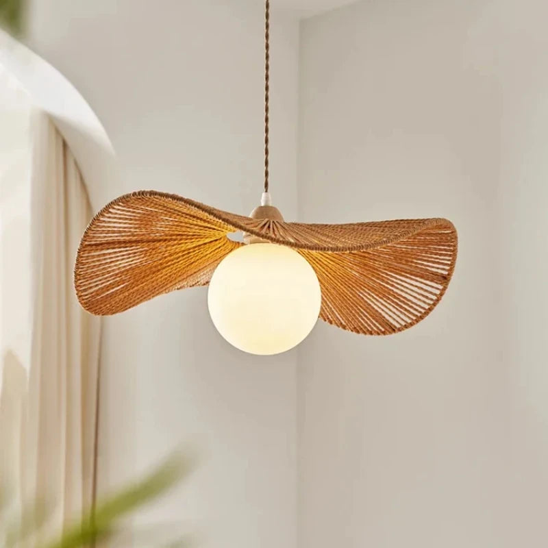 lampe suspendue marron clair tissée moderne chaîne bois salon chambre rustique