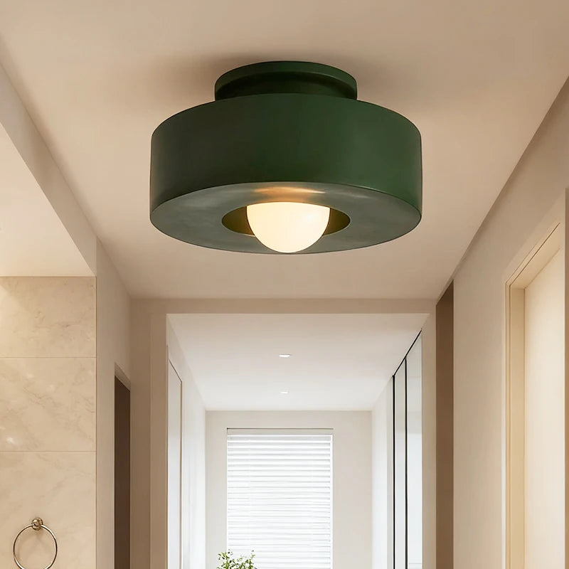 lampe moderne résine vert foncé rouge bordeaux noir opacité ampoule surface