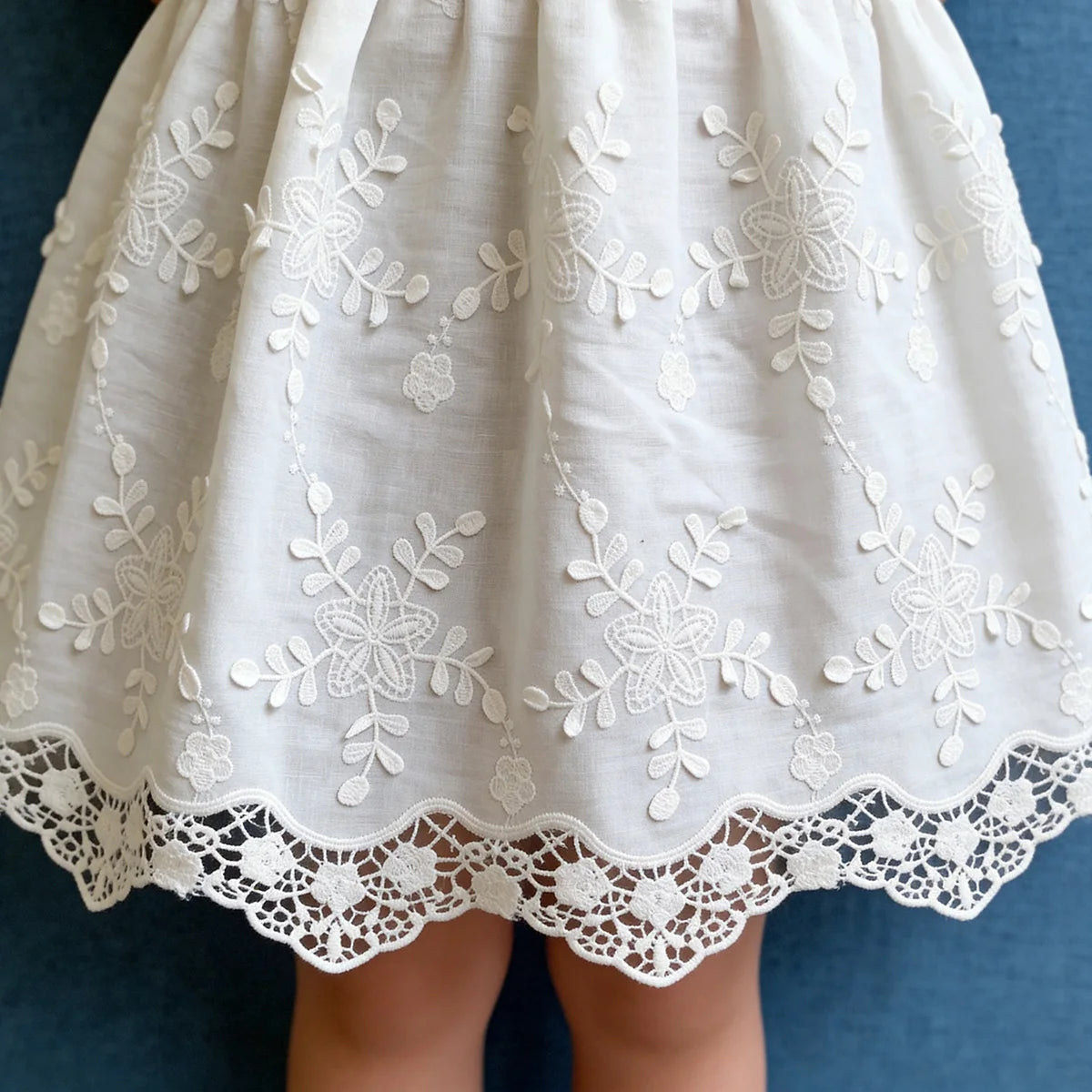 dentelle brodée blanche motif floral jupe classique polyester coton 35cm large opacité création couture