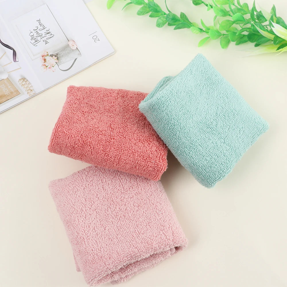 serviettes faciales coton carrées modernes rose gris bleu vert marron texture tissée absorption extreme
