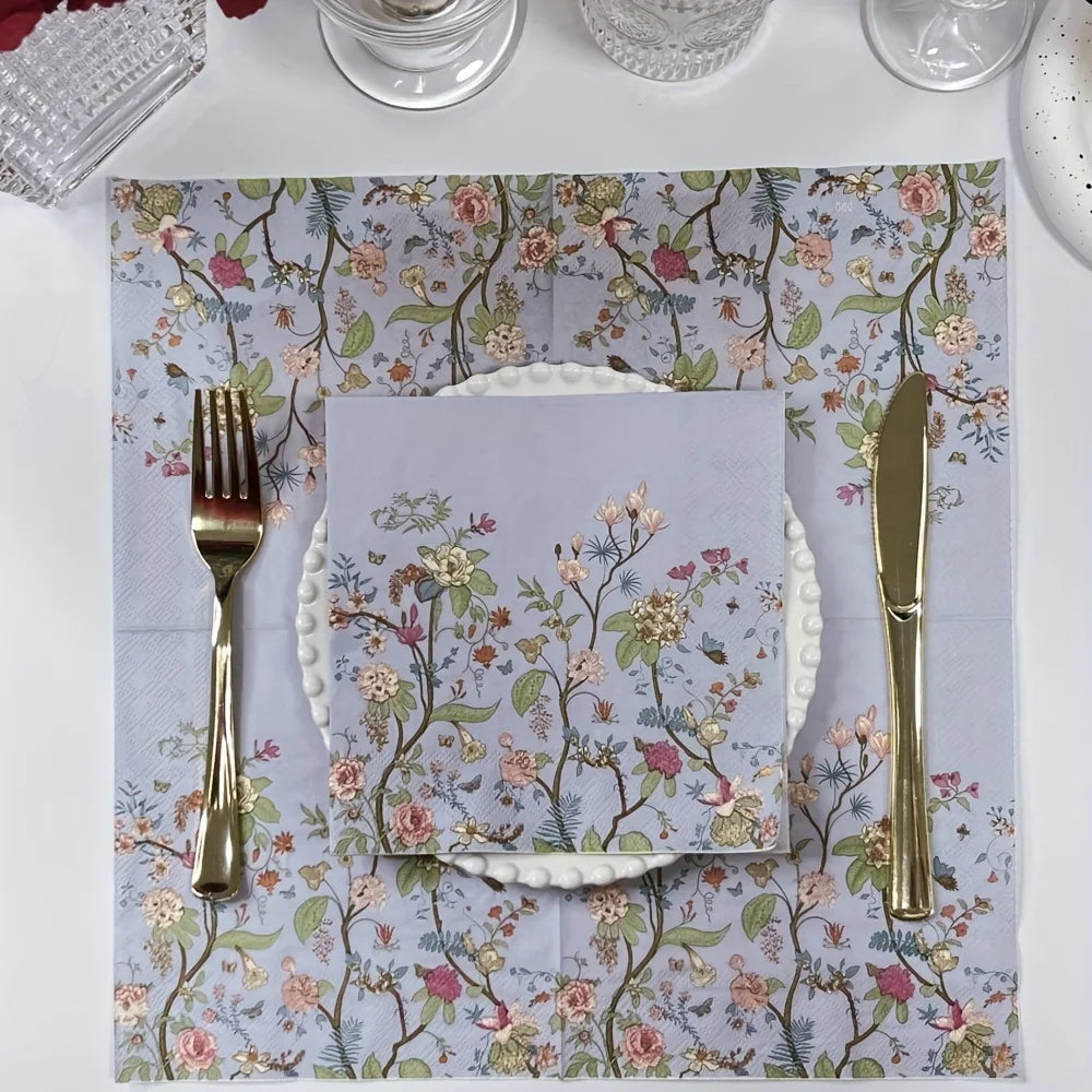 serviettes jetables fleur sauvage motif floral complexe decoration table elegante papier bleu gris rose
