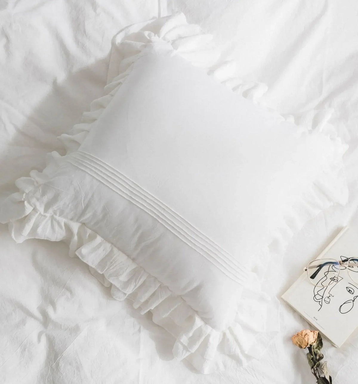 coussins volants coton blanc rose bleu doux moderne lit respectueux environnement