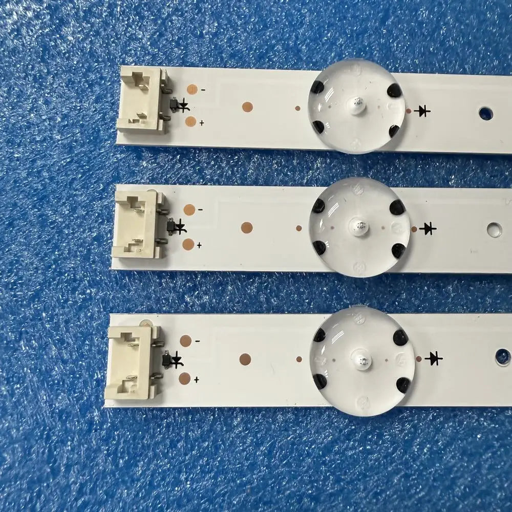 bande lumineuse led blanc rétro éclairage téléviseur adhésif kit connecteurs salon moderne