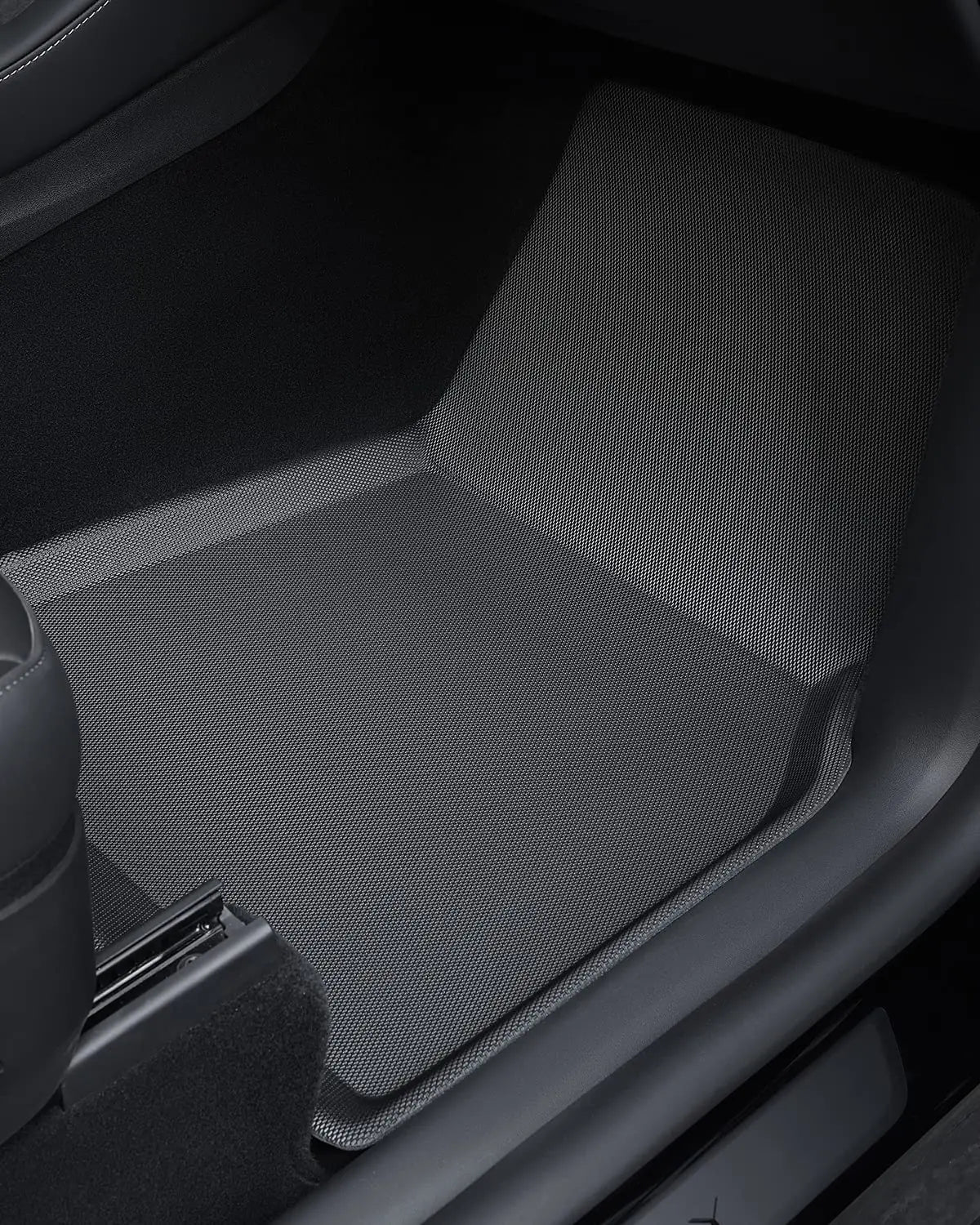 tapis sol voiture tesla noir texture micro perforée moderne
