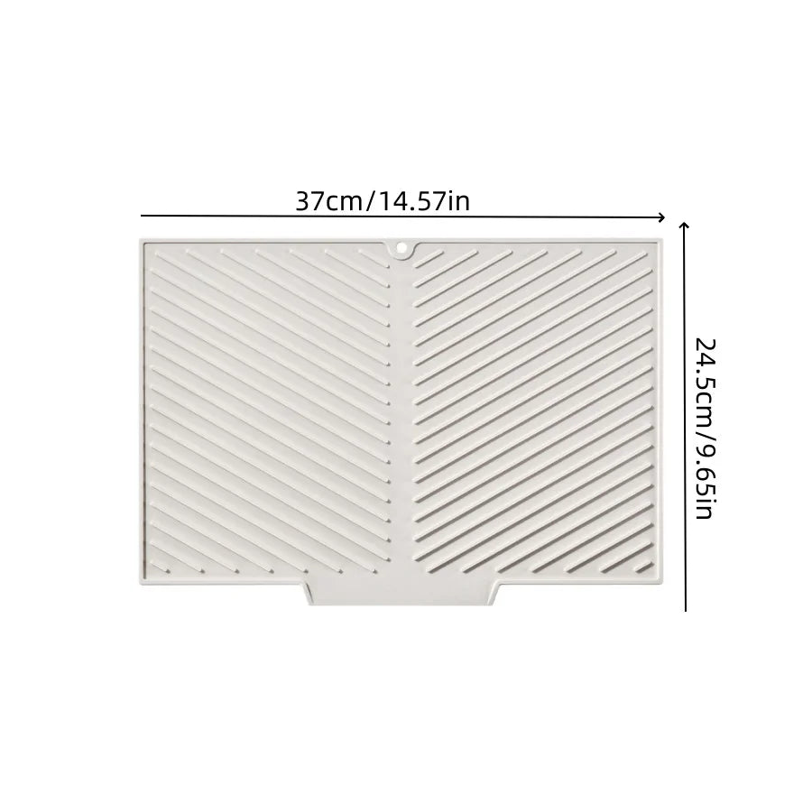 tapis cuisine rayures diagonales gris vert clair moderne adhésif vaisselle nettoyage brosse gant cuillère