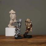 décoration intérieure sculpture résine blanc argent or contemporaine détails sculpturaux base plate maison salon