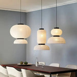 suspension lumineuse moderne minimaliste blanc noir rayures horizontales finies opaques câble électrique interrupteur led