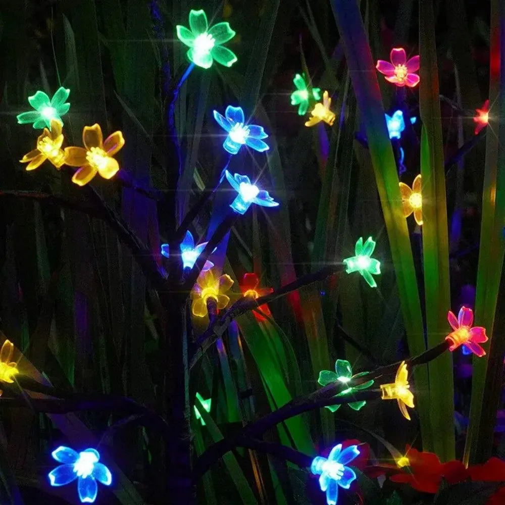lampes solaires arbre fleurs lumineuses modernes noires blanches jaunes rouges bleues vertesextérieur jardin piquet