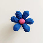 fleur décorative adhésive moderne rose roseclair beige bleu bleumarine rosfonce rayures horizontales