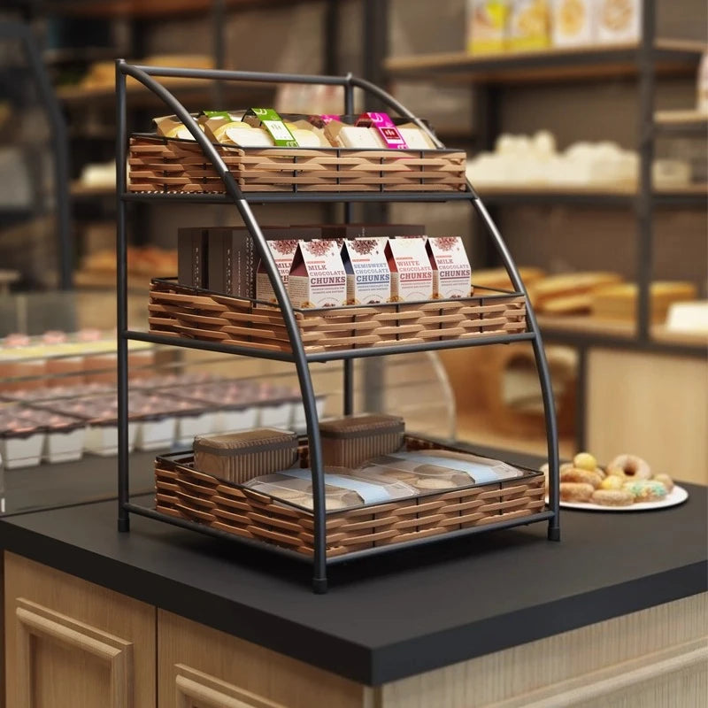 étagère moderne rustique paniers rotin structure métallique noir brun clair multifonctionnelle rangement cuisine