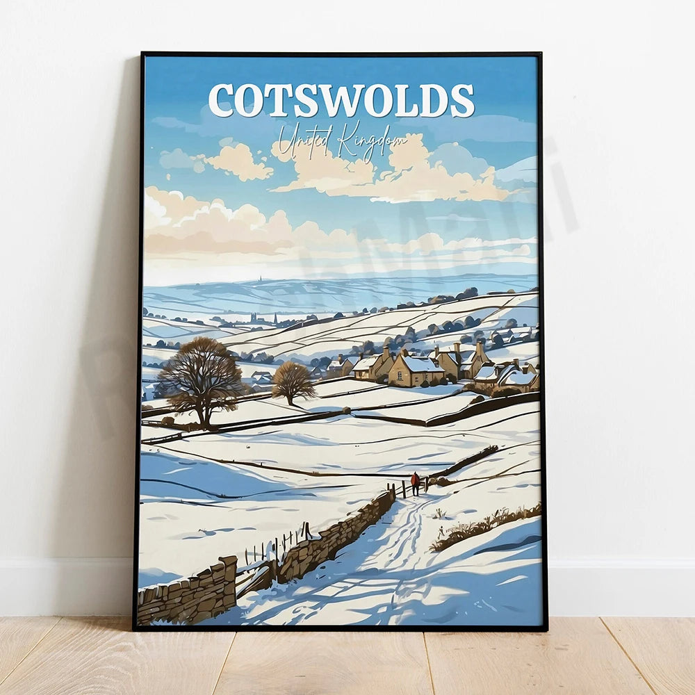 Une illustration pittoresque des Cotswolds, une région rurale du centre de l'Angleterre, couverte de neige et caractérisée par ses maisons de pierre typiques, ses sentiers et ses paysages vallonnés.