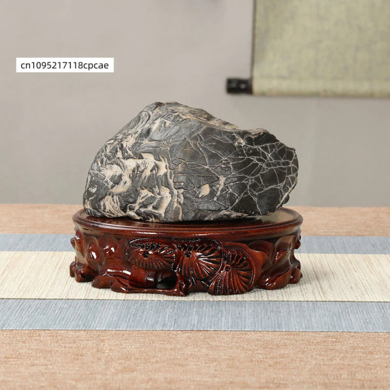 socle bois massif sculpté motifs fleurs oiseaux support présentation vase statue décoration intérieure
