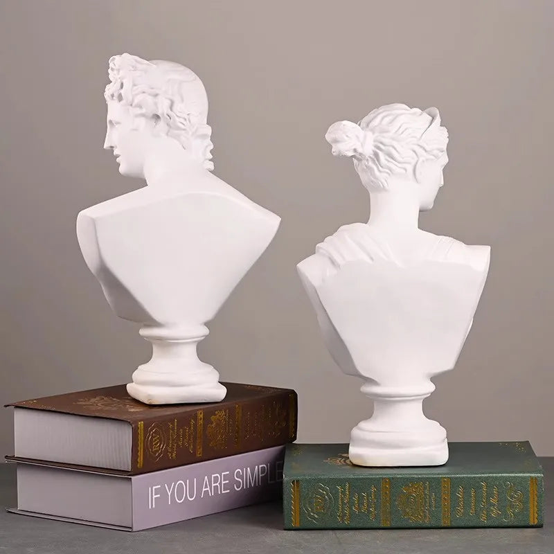 statues antiques blanc buste apollon arthemis sculptures details classiques art grec romain livres papier