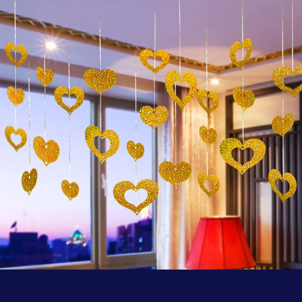 Décoration de salle avec ballons pluie or et paillettes scintillantes