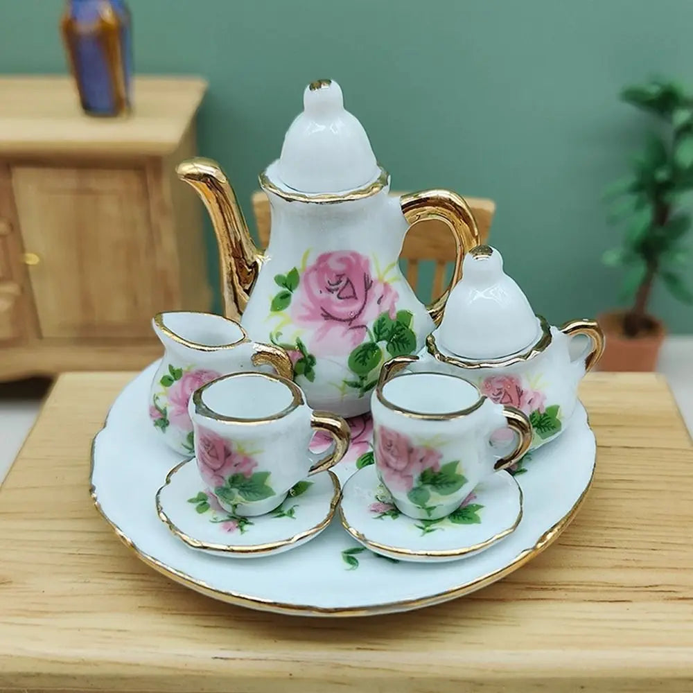 service thé miniature blanc bleu fleurs classique théière crème sucrier tasses assiettes