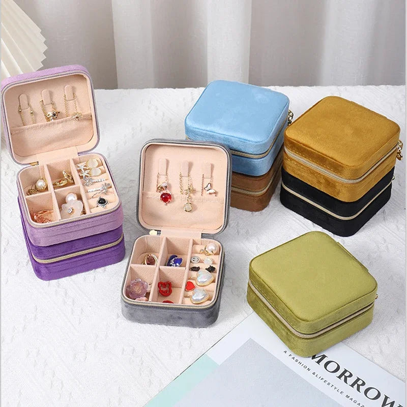 boîte rangement bijoux velours bleu marron vert violet gris léopard moderne glissière portable
