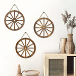 roues chariot bois vieilli décorations murales rustiques suspension cordes jute vintage champêtre