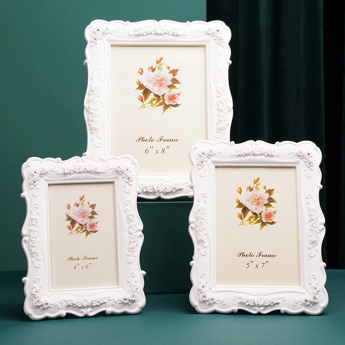 cadre photo décoratif classique floral roses blanc sculpté baroque vintage