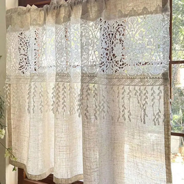 rideau semi transparent vintage broderie fine motifs floraux couleur beige clair fenêtre cuisine erotique