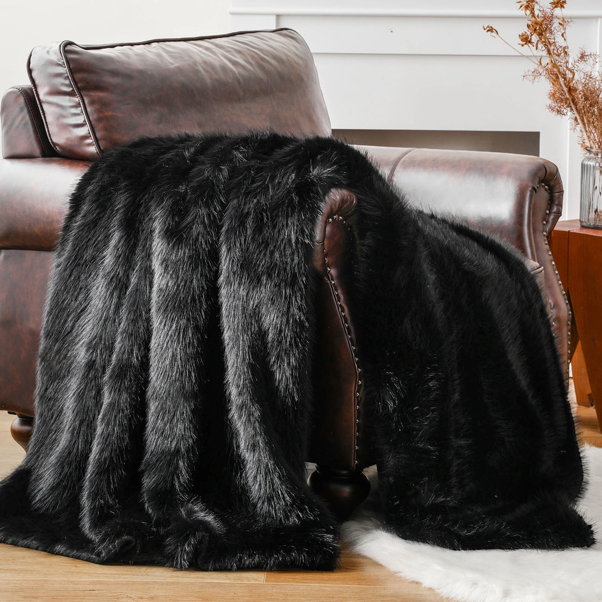 couverture fourrure marron foncé luxueuse douillette grande taille automne hiver usage multiple intérieur voyage