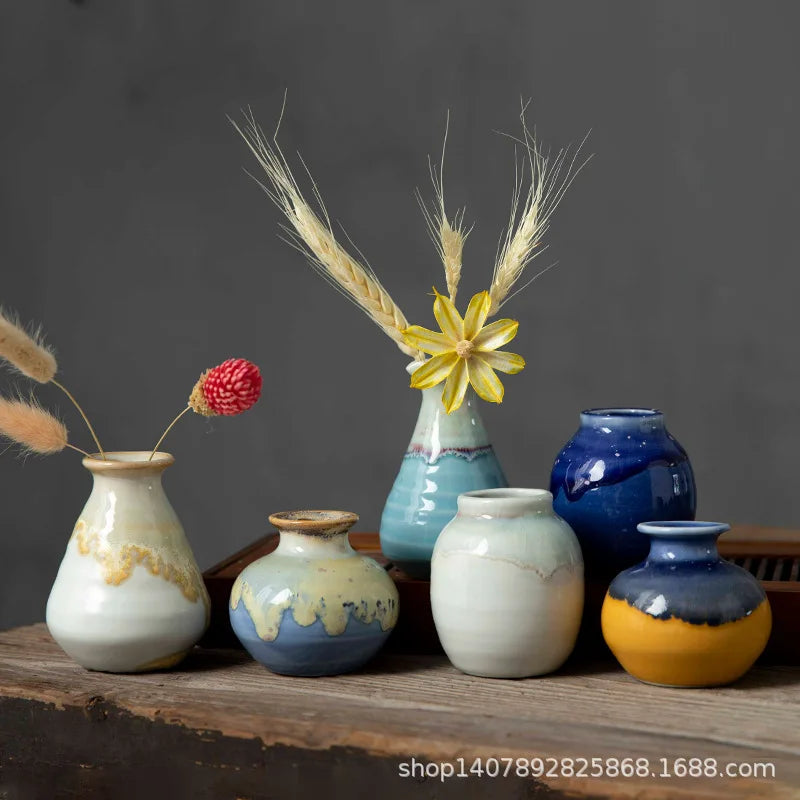 vases céramique bleu blanc jaune rose vert décor floral abstrait artisanal moderne fleurs séchées