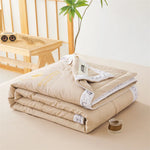 couvre lit moderne gris clair broderie dorée coton doux matelassé chambre grande taille