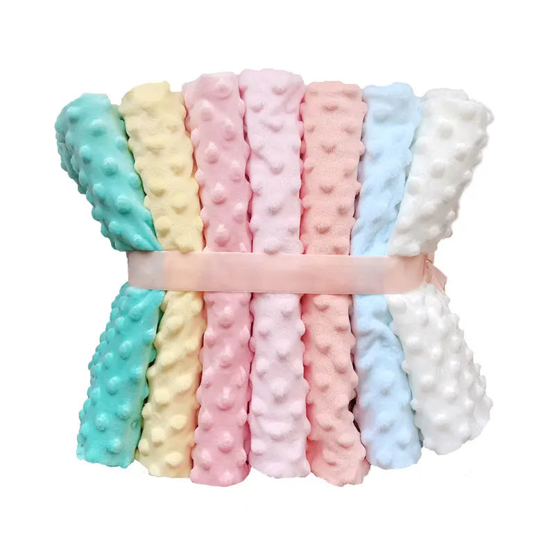tissu flanelle polyester biodegradable 150cm large rose bleu clair texture points moderne doux