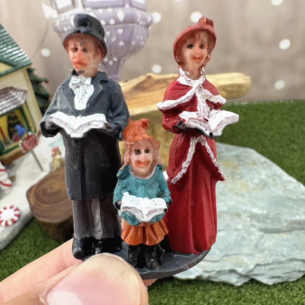 figurines miniatures rouge bleu noir beige vert marron classiques adhésives jouets