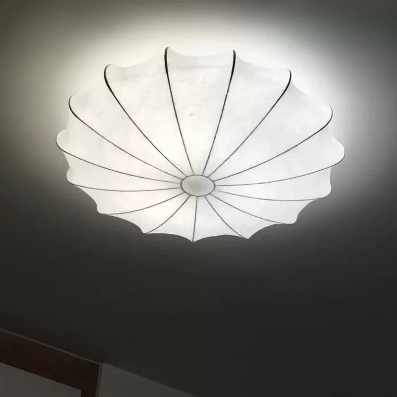 plafonnier led moderne blanc rayures noires salon chambre coucher éclairage intérieur